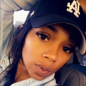 Meet your Posher, Sinead